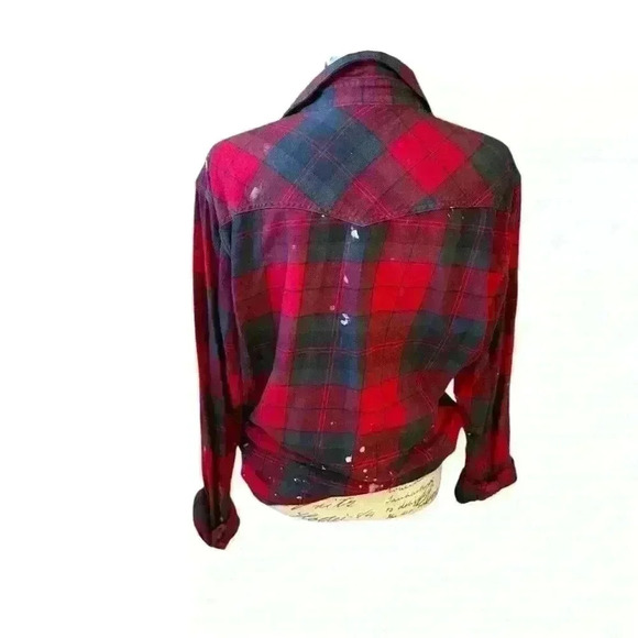 VINTAGE Plaid Button Down with Handmade Distressing ❤️💚 - Picture 3 of 6